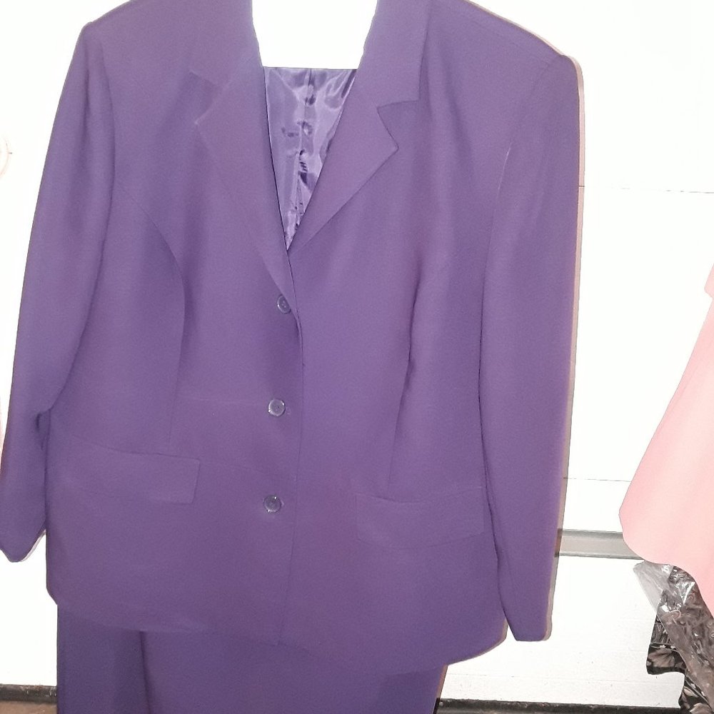 Style&Co Collection Eggplant 2pc suit size 16W